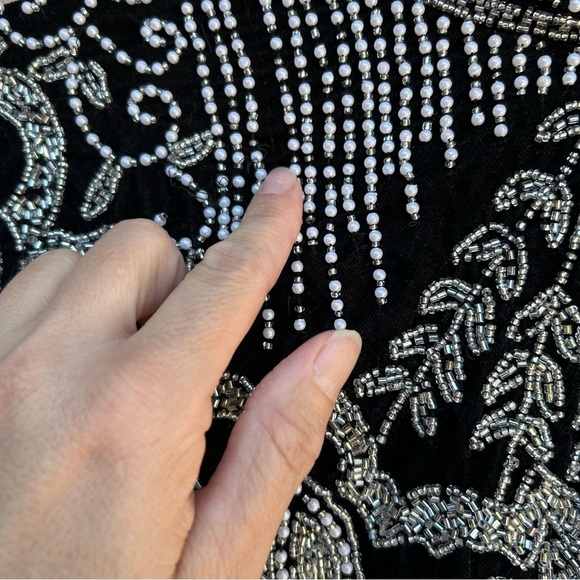 Nasty Gal Women's Front Closure Long Tassel Beaded Cape Silver Size 10 - Picture 7 of 7